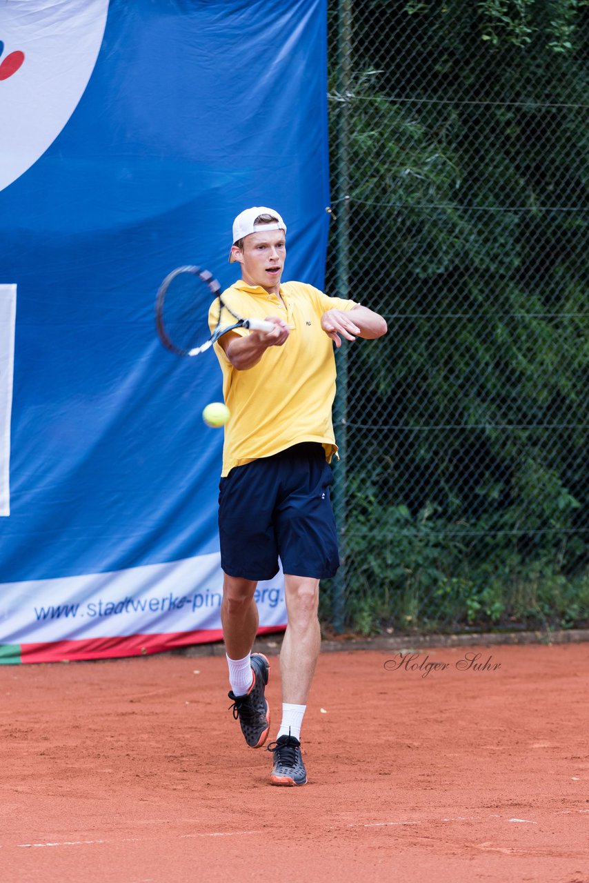 Bild 128 - Stadtwerke Pinneberg Cup Sonntag